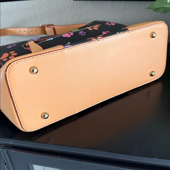 Colorful Paw Print Shoulder Bag - Picture 7 of 12